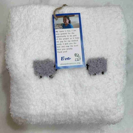 Super Fluffy Sherpa Baby Blanket - White w/Gray Sheep